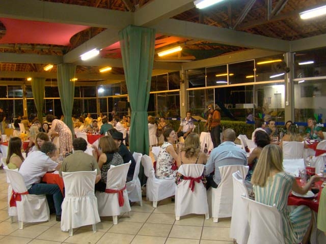 Jantar 33 anos da aduem